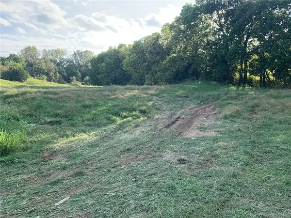 21755 Grass Pad RD, Platte City, MO 64079