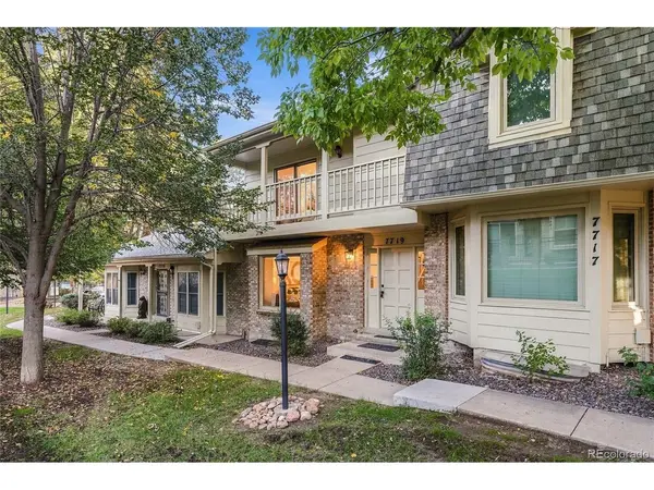 7719 S Cove, Centennial, CO 80122