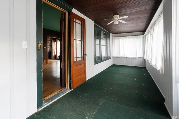 215 S Main ST, Monticello, IN 47960
