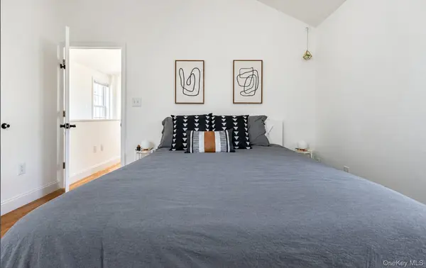 170 Beach 92, Far Rockaway, NY 11693