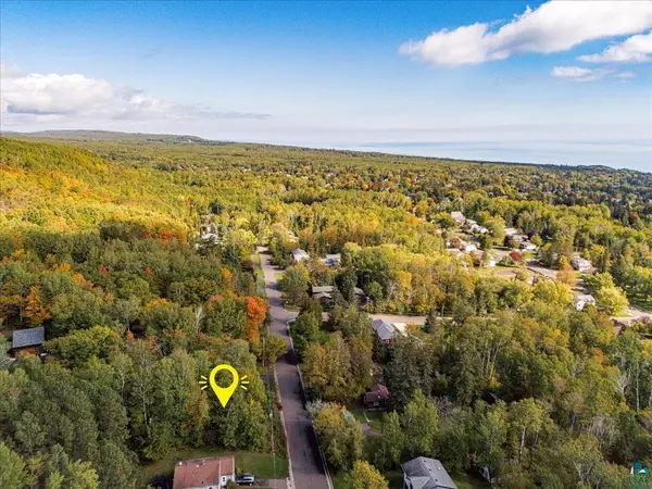 46XX Norwood St, Duluth, MN 55804