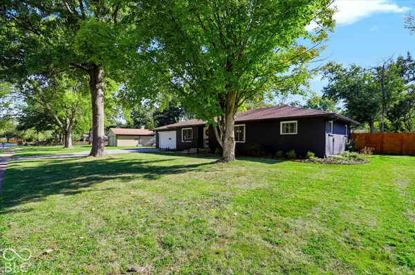 131 Blairsden AVE, Carmel, IN 46032
