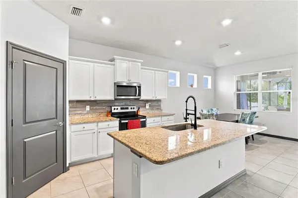 3916 MOSSY LIMB CT, Palmetto, FL 34221