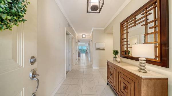 250 HIDDEN BAY DR #302, Osprey, FL 34229