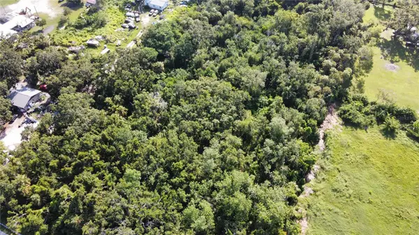 3002 16TH AVE E, Palmetto, FL 34221