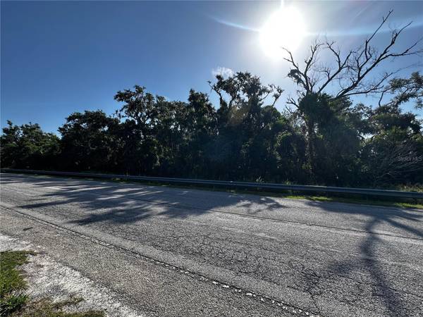 3002 16TH AVE E, Palmetto, FL 34221