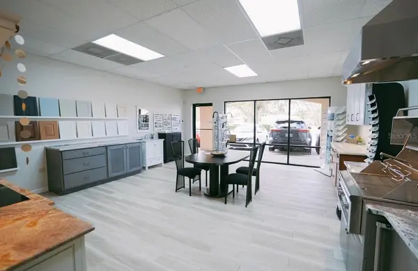 2120 MANATEE AVE E, Bradenton, FL 34208
