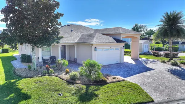 335 CRUISERS DR, Polk City, FL 33868