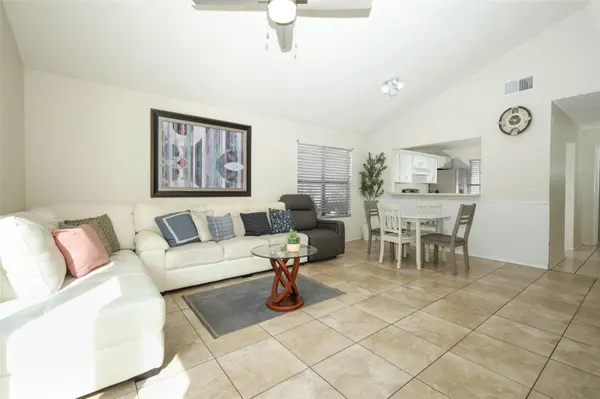 510 CONURE ST, Apopka, FL 32712