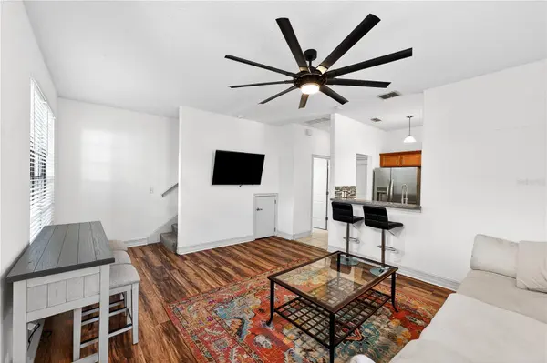 864 17TH AVE N #1, St Petersburg, FL 33704