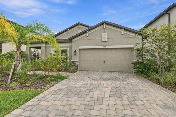 2952 MARINE GRASS DR, Wimauma, FL 33598