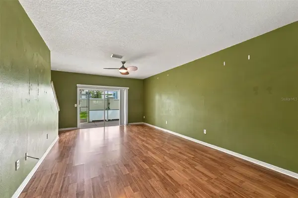 3463 HIGH HAMPTON CIR, Tampa, FL 33610