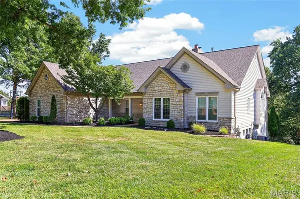 17711 Birch Leaf CT, Chesterfield, MO 63005