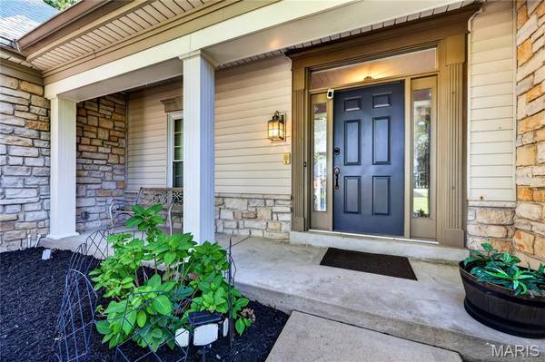 17711 Birch Leaf CT, Chesterfield, MO 63005