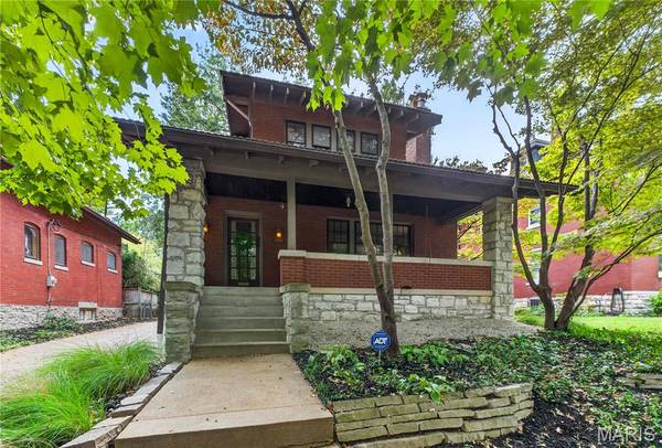 4508 Tower Grove PL, St Louis, MO 63110