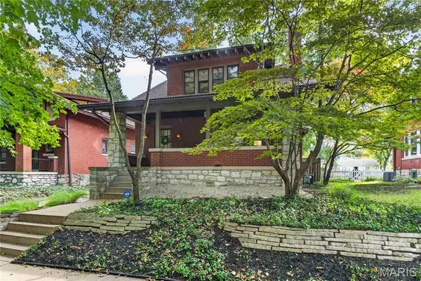 4508 Tower Grove PL, St Louis, MO 63110