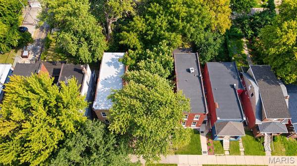 3424 Minnesota, St Louis, MO 63118