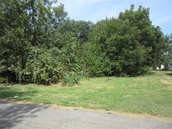 1024 Monroe AVE, Campbell, MO 63933
