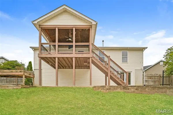162 Trotters Creek LN, Wright City, MO 63390
