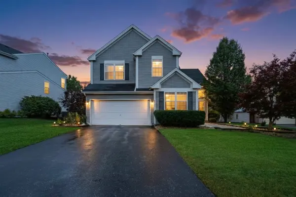 107 Acorn CT, Round Lake Beach, IL 60073
