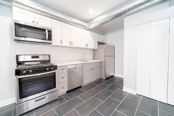 3101 W Leland AVE #2, Chicago, IL 60625