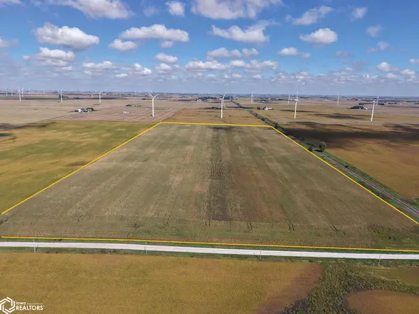 100th St., Garden City, IA 50154