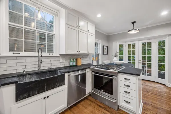 2817 Brookwood TER, Minneapolis, MN 55410