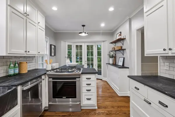 2817 Brookwood TER, Minneapolis, MN 55410