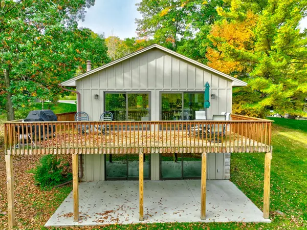 984 Sunrise Beach DR, Amery, WI 54001