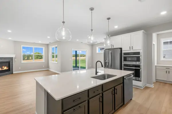 6813 Zenwood LN, Corcoran, MN 55340
