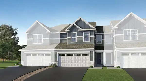 1050 Anmeadle ROW, Rosemount, MN 55068
