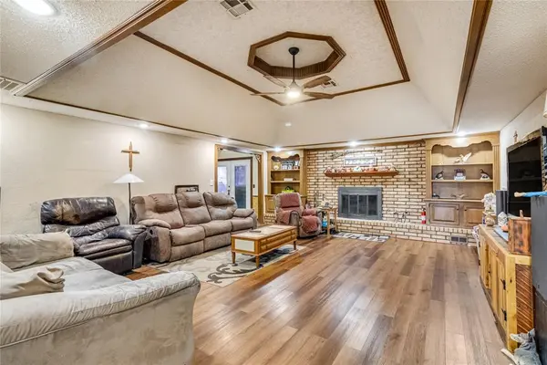 3040 SW 129th ST, Oklahoma City, OK 73170