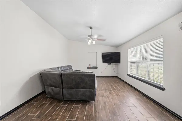 802 S Clayton AVE, Wynnewood, OK 73098