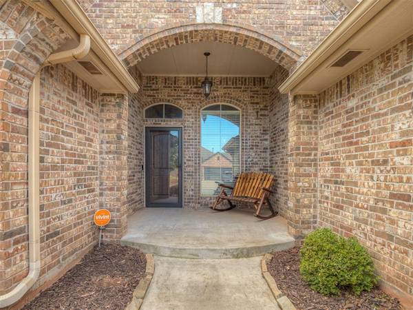 2704 SW 96th CIR, Oklahoma City, OK 73159