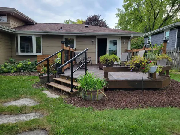 708 KENSINGTON RD, Neenah, WI 54956