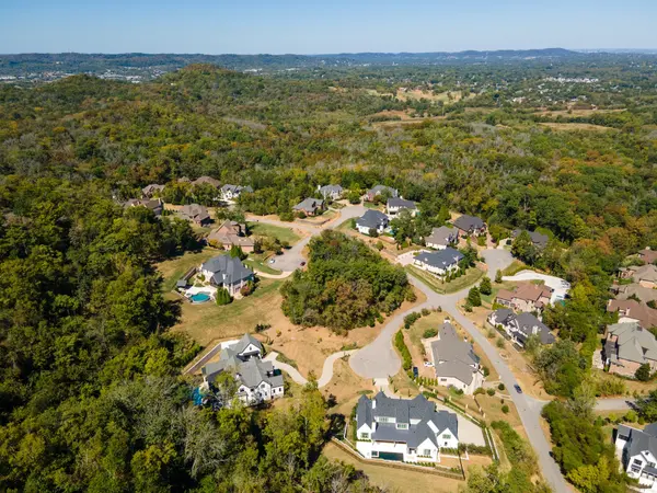 706 Pendragon Ct, Franklin, TN 37067