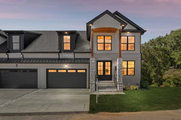 111 Fairway Dr, Clarksville, TN 37043