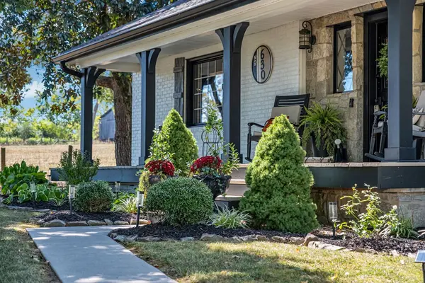 630 Douglas Ln, Gallatin, TN 37066