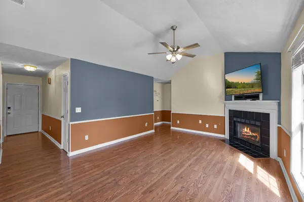 40 Glenhurst Dr, Jackson, TN 38305