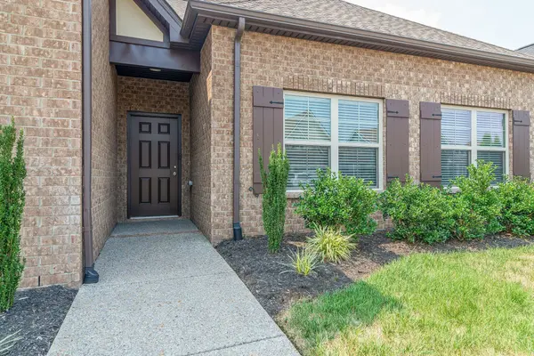 730 Canter Ln, Hendersonville, TN 37075