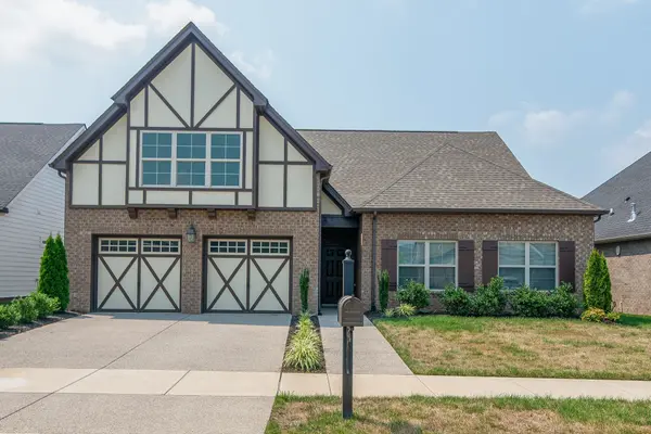 730 Canter Ln, Hendersonville, TN 37075