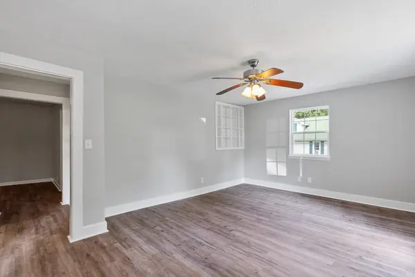 406 Weaver Ln, Springfield, TN 37172