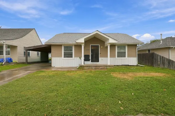 1917 S Everett St, Wichita, KS 67213