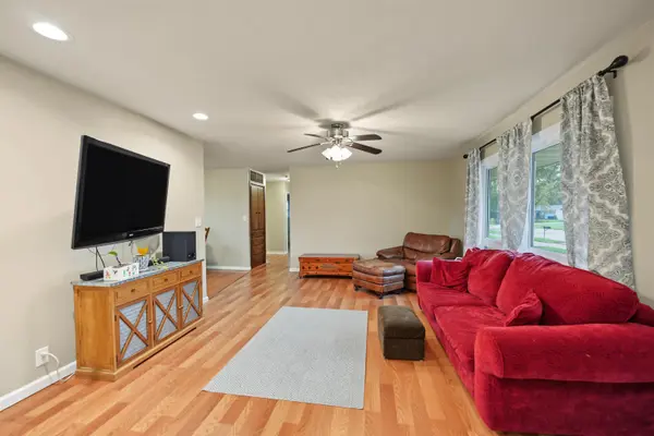 2213 Mayfair Dr., Salina, KS 67401