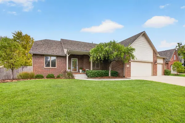 12621 E Edgewood Drive, Wichita, KS 67206