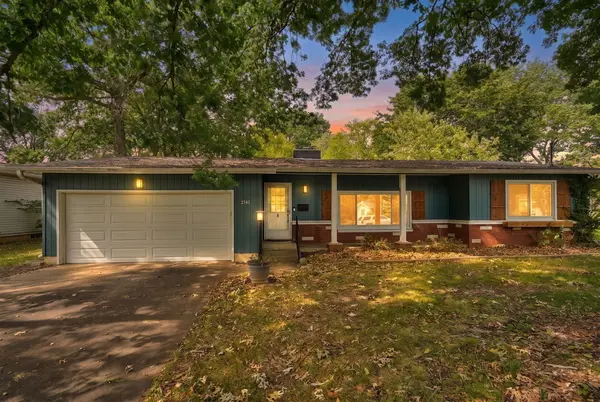 2141 S Oak Grove AVE, Springfield, MO 65804