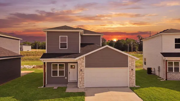 5175 W Crestmere DR, Springfield, MO 65802