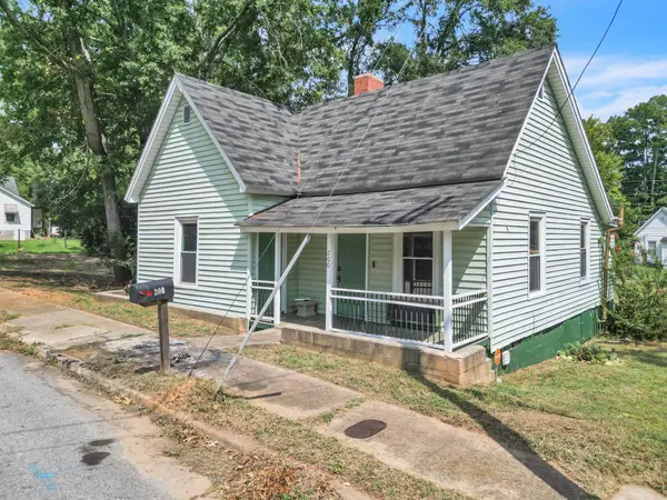 200 F ST, Anderson, SC 29625