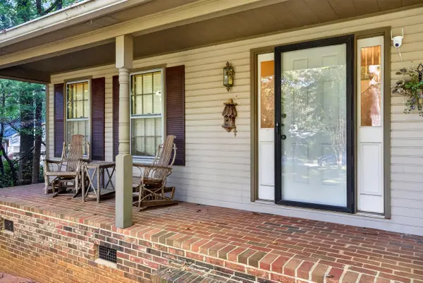 160 Chestnut Lake DR, Inman, SC 29349
