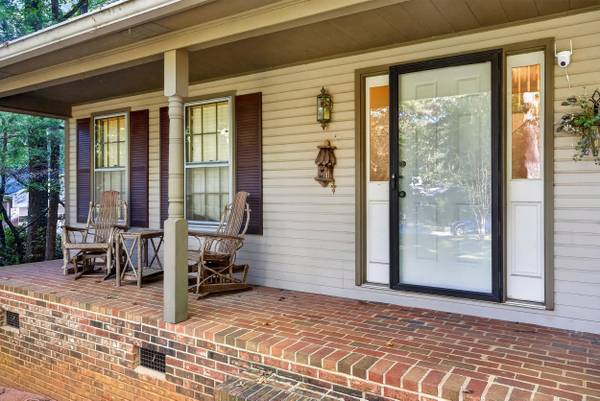 160 Chestnut Lake DR, Inman, SC 29349